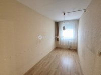 Eladó panellakás, IV. kerületben 67.9 M Ft, 3 szobás