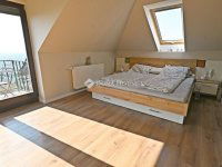 Eladó ikerház, Pécsett 179 M Ft, 4 szobás / költözzbe.hu