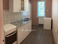 Eladó téglalakás, Kaposváron 31 M Ft, 1 szobás