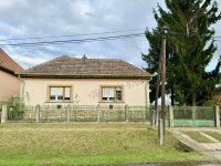 Eladó családi ház