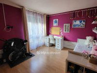 Eladó panellakás, XV. kerületben 72 M Ft, 2+1 szobás