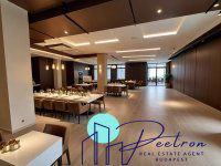 Eladó üzlethelyiség