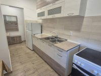 Kiadó téglalakás, albérlet