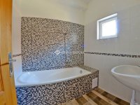 Eladó ikerház, XIX. kerületben 139.9 M Ft, 5 szobás