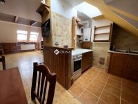 Eladó téglalakás, Kecskeméten 48.8 M Ft, 3 szobás