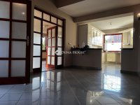 Eladó családi ház, Dunaújvárosban 119.9 M Ft, 7 szobás