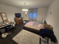 Eladó téglalakás, Baján 43 M Ft, 3 szobás