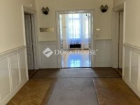 Eladó családi ház, Kiskunfélegyházán 329.9 M Ft, 5 szobás