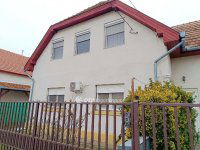 Eladó téglalakás, Szigethalmon 85 M Ft, 2+2 szobás