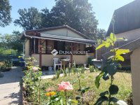 Eladó nyaraló, Tatabányán 15 M Ft, 1 szobás