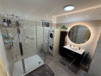 Eladó téglalakás, Szombathelyen 78.9 M Ft, 4 szobás