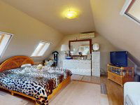 Eladó családi ház, Halmajon 100.965 M Ft, 6 szobás