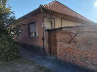 Eladó családi ház, Cegléden 44.9 M Ft, 2 szobás