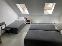 Eladó családi ház, Esztergomban 665 M Ft, 46 szobás