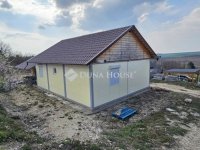 Eladó családi ház, Mányon 24.99 M Ft, 3 szobás