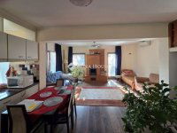 Eladó családi ház, Leányfaluban 159.9 M Ft, 3 szobás