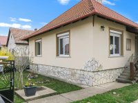 Eladó családi ház, Érden 88.9 M Ft, 3 szobás