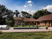 Eladó családi ház, Kocséren 150 M Ft, 3 szobás