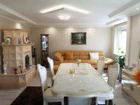 Eladó családi ház, Győrött 134.9 M Ft, 6 szobás