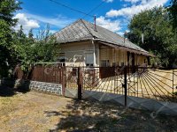 Eladó családi ház, Gesztelyben 17.99 M Ft, 3 szobás