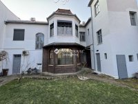 Eladó téglalakás, Pécsett 120 M Ft, 4 szobás