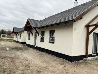 Eladó ikerház, Tápiószecsőn 74.9 M Ft, 4 szobás