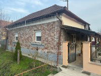 Eladó családi ház, Egyeken 30 M Ft, 4 szobás