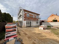 Eladó családi ház, Sárváron 99.9 M Ft, 5 szobás