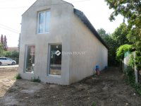 Eladó ikerház, Szegeden 99 M Ft, 3 szobás / költözzbe.hu