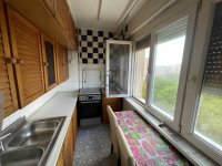 Eladó panellakás, Dunaújvárosban 30.9 M Ft, 2 szobás