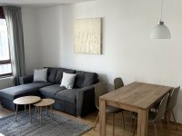 Kiadó téglalakás, albérlet, VI. kerületben, Szinyei Merse utcában