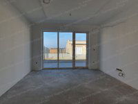 Eladó téglalakás, Győrújbaráton 66.5 M Ft, 4 szobás