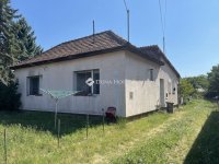 Eladó családi ház, Dunakeszin 85 M Ft, 2 szobás