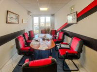 Eladó iroda, Vértesszőlősön 425 M Ft / költözzbe.hu