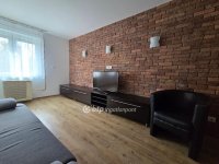 Kiadó téglalakás, albérlet, Debrecenben 220 E Ft / hó