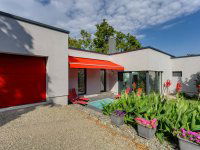 Eladó családi ház, Leányfaluban 319 M Ft, 4+1 szobás