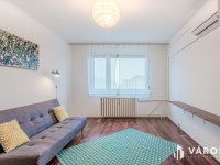 Eladó panellakás, Szegeden 49.9 M Ft, 3 szobás