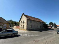 Eladó ipari ingatlan