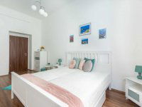 Kiadó téglalakás, albérlet, Budapesten, VI. kerületben