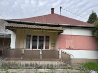 Eladó családi ház