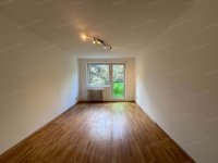 Kiadó panellakás, albérlet, Sopronban 180 E Ft / hó, 2 szobás