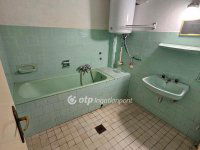 Eladó téglalakás, Egerben 66 M Ft, 3 szobás