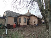 Eladó családi ház, Győrött 59 M Ft, 3 szobás