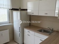 Eladó panellakás, XV. kerületben 75 M Ft, 3 szobás