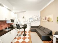 Kiadó téglalakás, albérlet, I. kerületben, Avar utcában