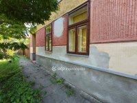 Eladó családi ház, Szentesen 17.9 M Ft, 2 szobás