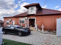 Eladó családi ház, Baján 75 M Ft, 3+3 szobás