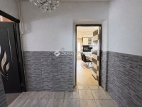 Eladó családi ház, Bakson 82 M Ft, 6 szobás