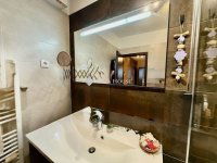 Eladó téglalakás, Pécsett 79.9 M Ft, 3 szobás