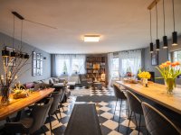 Eladó ikerház, XVI. kerületben 360 M Ft, 12 szobás